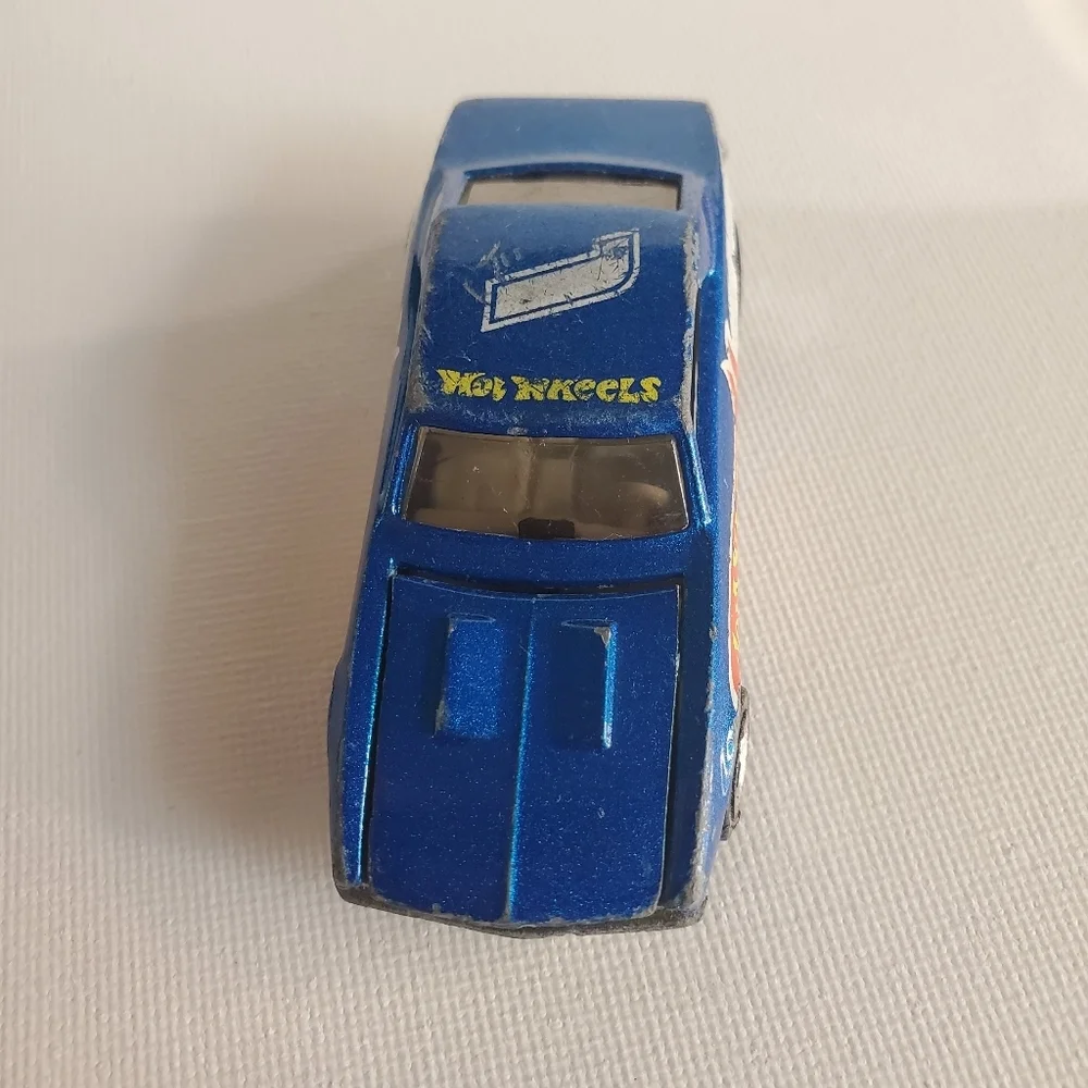Vintage 1982 